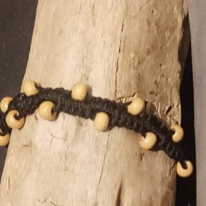Pulsera de Diseño Hermoso con Cuentas de Madera